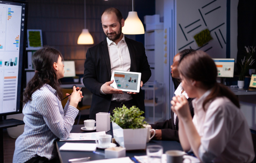 10 Digital Marketing Trends Dominating 2025 in UK & US Markets